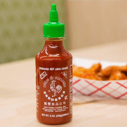 Huy Fong Sriracha Hot Chili Sauce, 9 Ounce (1 pack)